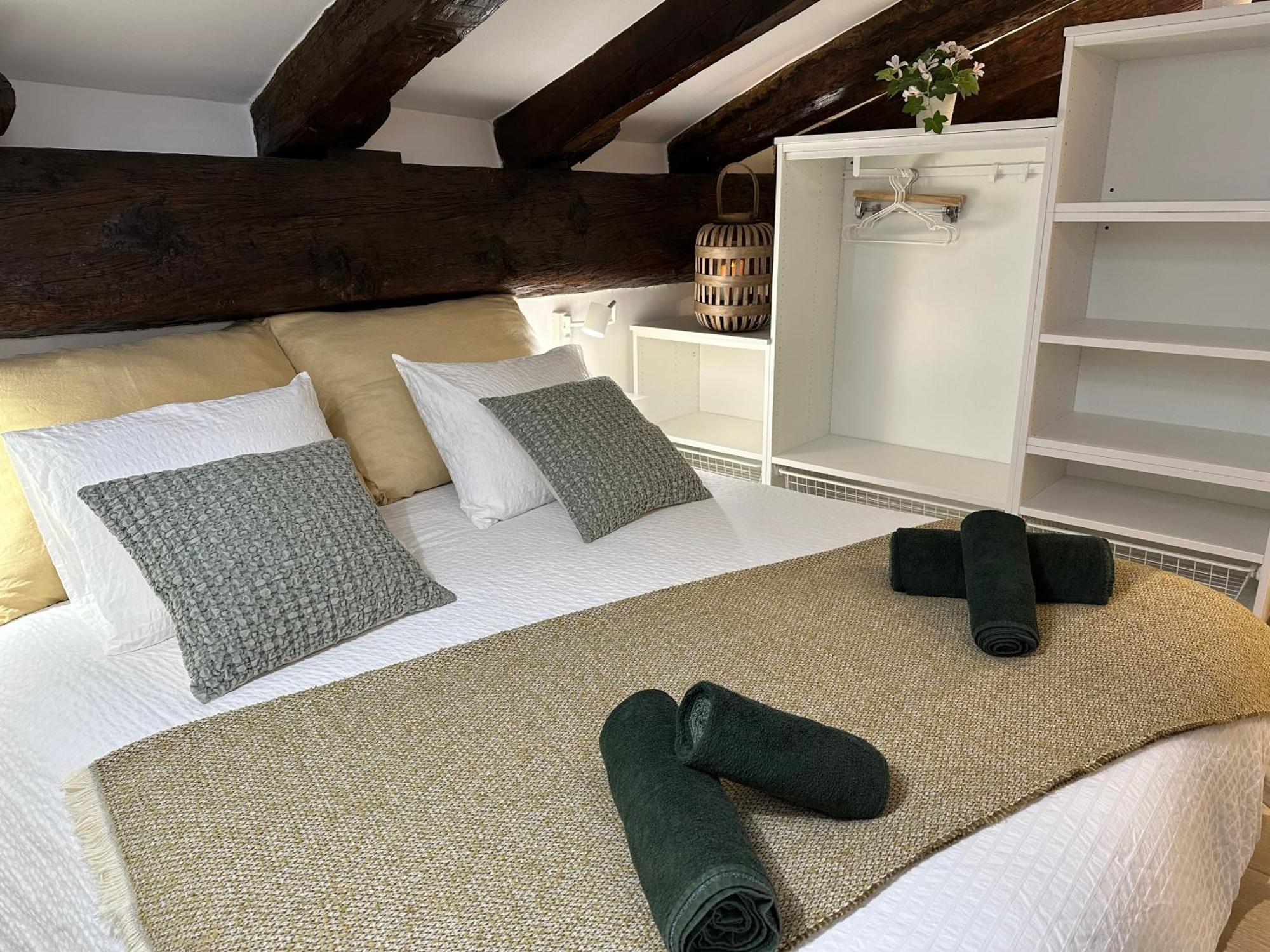 Casa Cullerer Apartment อัมโบสตา ภายนอก รูปภาพ